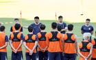 直击泰山队24人训练，关键角色到底是谁，中后场阵容有变数